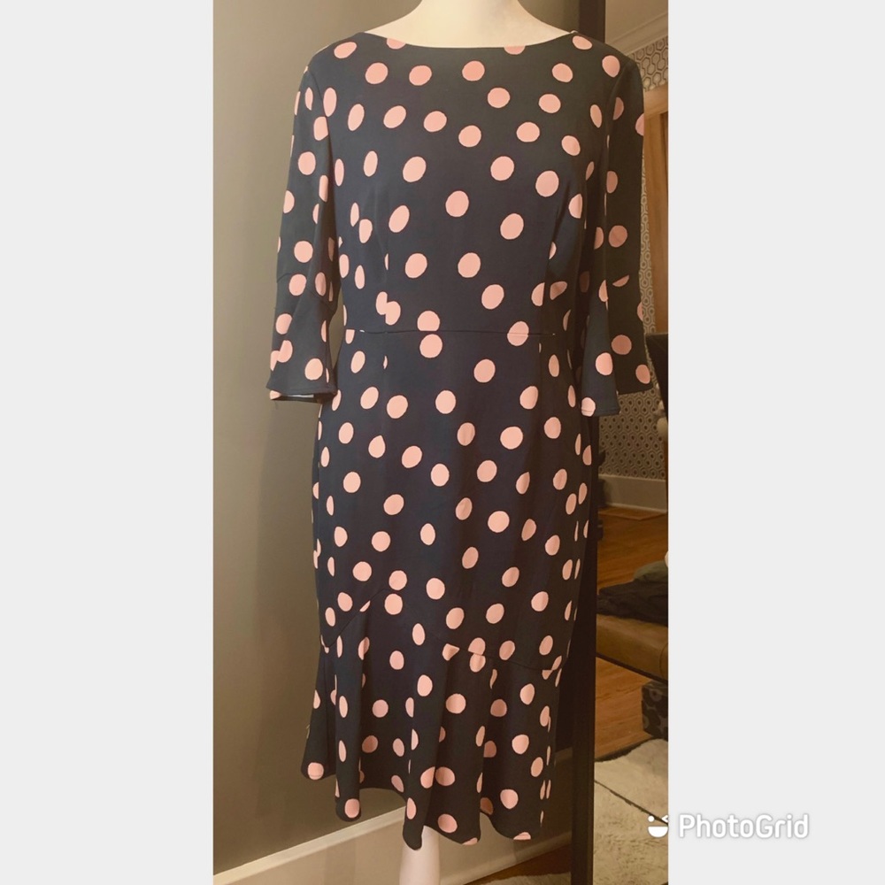 BODEN Deep Forest Green Dress with Pale Pink Dot Design, S…